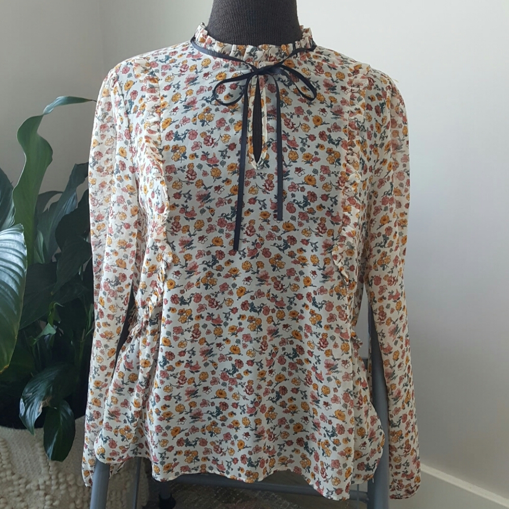 STRADIVARIUS Ruffle Floral Blouse- Large